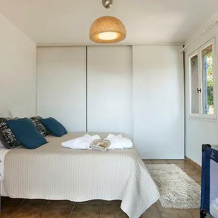 Provencale Avec Piscine-56 וילה *