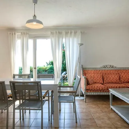 Provencale Avec Piscine-56 וילה