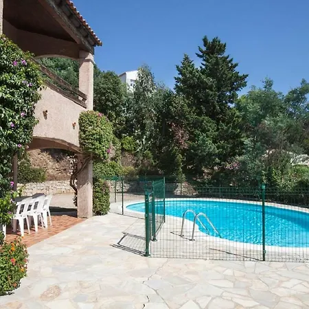 Provencale Avec Piscine-56 *